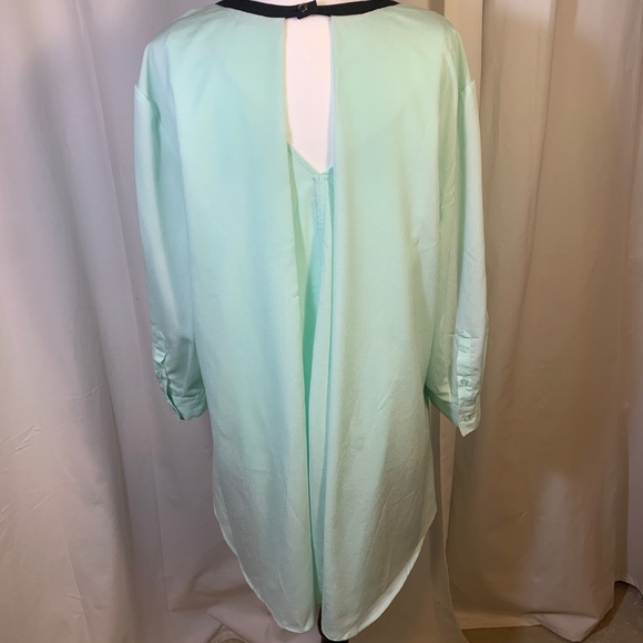 New York & Company Mint Green Tunic Top - Picture 3 of 8